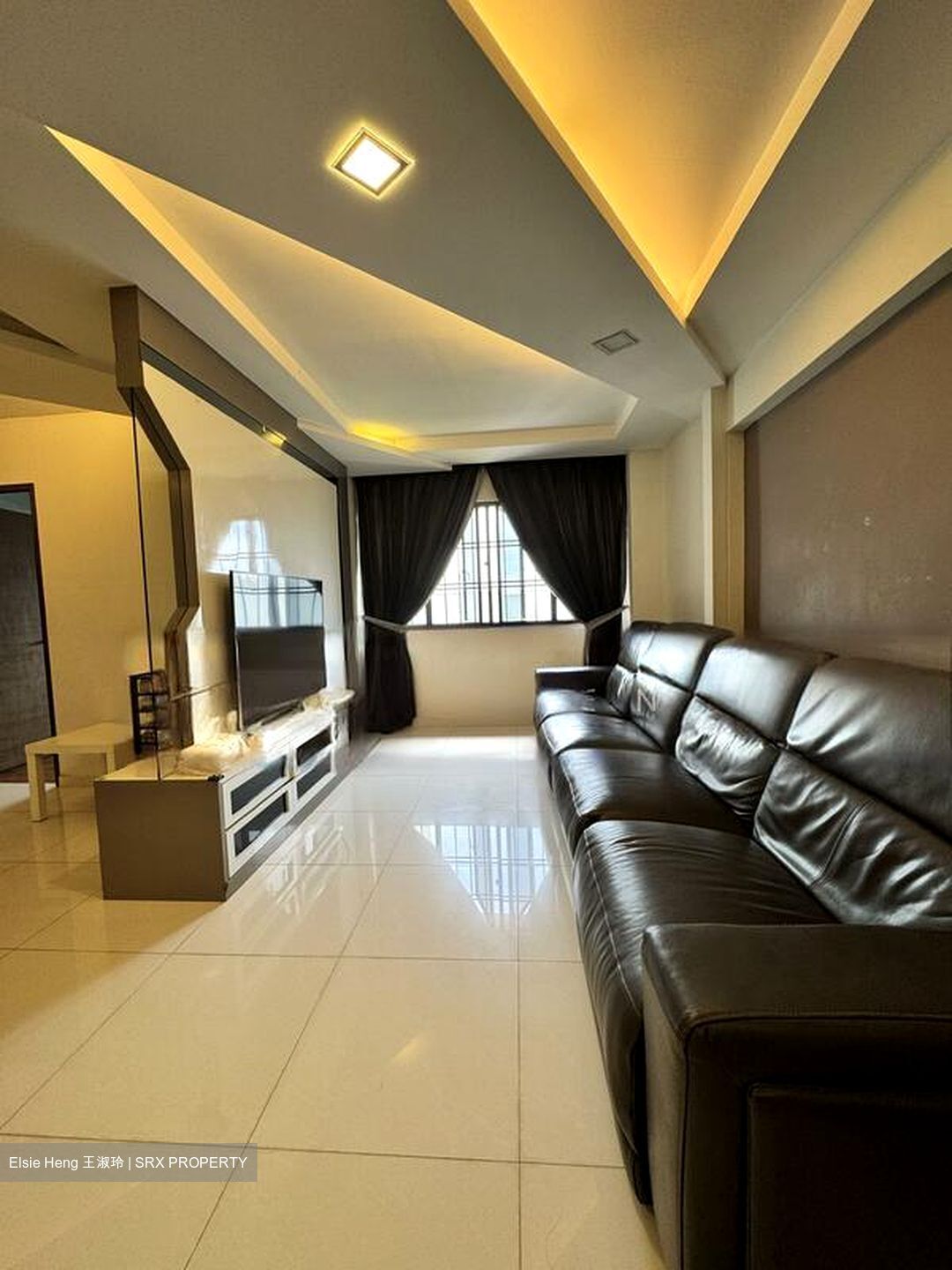 Blk 310A Anchorvale Vista (Sengkang), HDB Executive #502949381